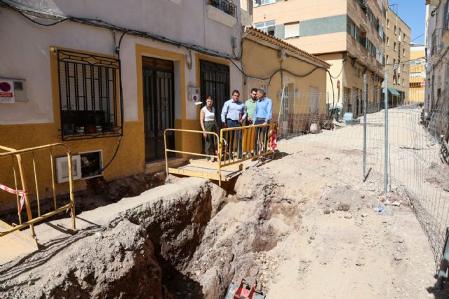 Las obras de la calle Oria y Cantoria avanzan para convertir esta vía del barrio lorquino de San José en un espacio más accesible, seguro y moderno - 5, Foto 5