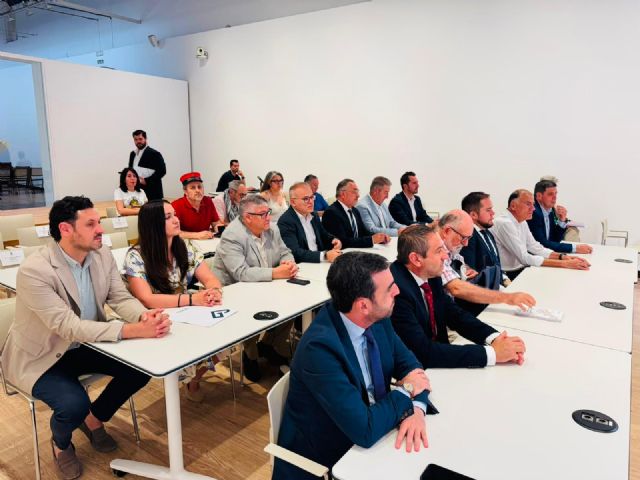 Lorca participa en la tercera Mesa de trabajo para la recuperación del tren con Granada y defiende la viabilidad económica y social del proyecto - 2, Foto 2
