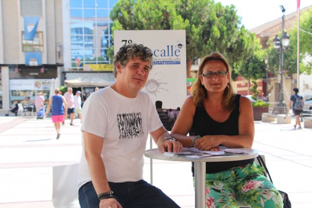 Circo, danza y humor en el Festival de teatro de calle Sal de Calle de San Pedro del Pinatar - 1, Foto 1