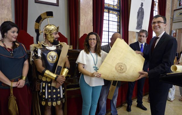 José Ballesta: Murcia y Cartagena son ciudades hermanas unidas en su diversidad - 2, Foto 2