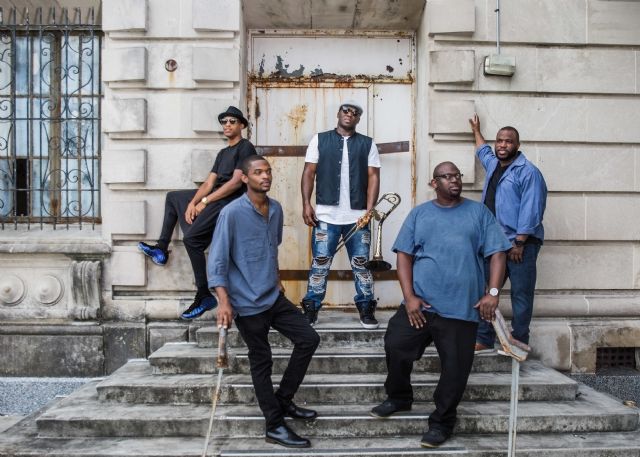 El contrabajista Kyle Eastwood y la explosiva Big Sams Funky Nation protagonizan la noche del miércoles en Jazz San Javier - 1, Foto 1