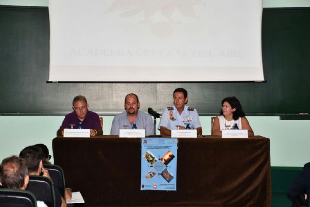 Cuarenta alumnos de todo el país conocen la gestión de catástrofes y emergencias a través de la UPCT - 2, Foto 2