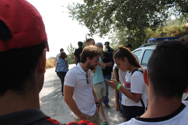 El Director General de Juventud visita a los jóvenes voluntarios que trabajan en un campo itinerante por el medio ambiente - 4, Foto 4
