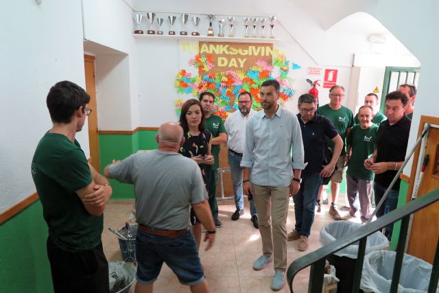 El programa municipal de rehabilitación psicosocial realiza actuaciones de mejora en colegios coincidiendo con las vacaciones escolares - 2, Foto 2