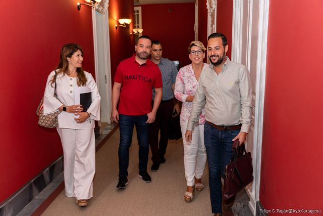 Ayuntamiento y Hosteleros elaborarán un calendario de eventos para no saturar espacios y conciliar ocio con descanso - 1, Foto 1