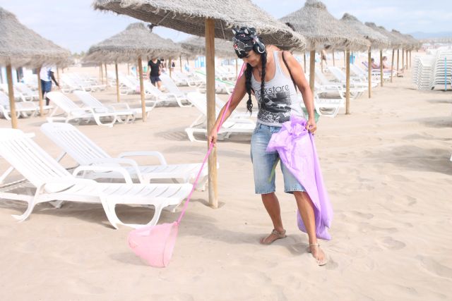 Mar y Sombra impulsa una nueva recogida de colillas - 1, Foto 1