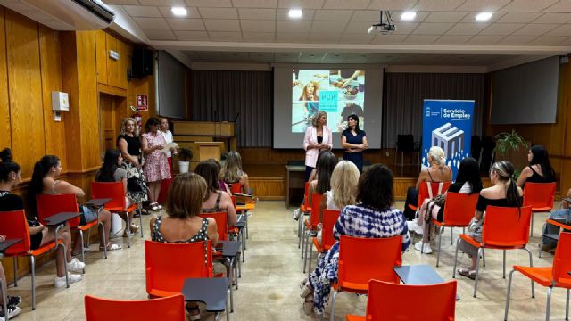 El 23% del alumnado de los cursos de Imagen Personal que ofrece el Ayuntamiento encuentra trabajo nada más finalizar su formación - 2, Foto 2