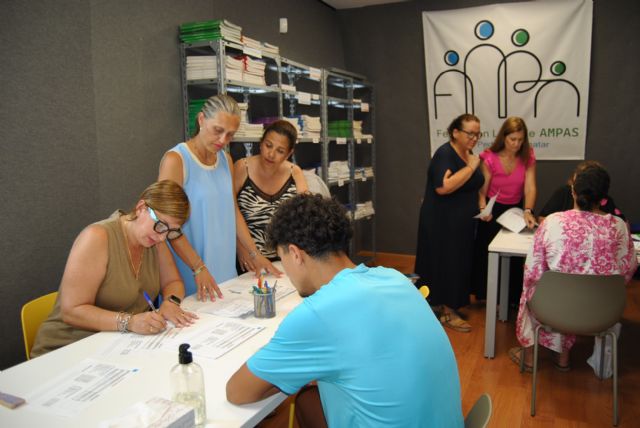 El Banco de Libros Municipal beneficiará este año a 140 familias en San Pedro del Pinatar - 2, Foto 2