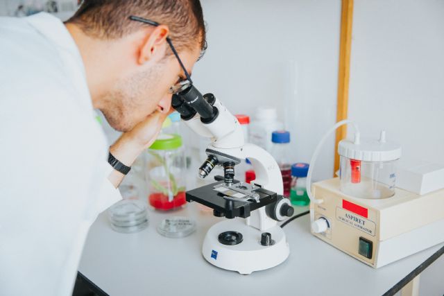 Hasta 3.000 euros de ayuda para investigadores que inicien sus primeros proyectos científicos - 1, Foto 1