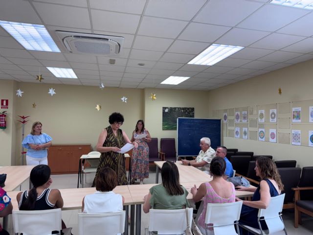 Finaliza el curso de Atención Sociosanitaria a Personas Dependientes en Instituciones Sociales en Puerto Lumbreras - 3, Foto 3