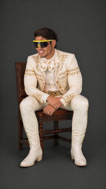 Alex León transforma el dolor en fortaleza con inquebrantable - 2, Foto 2