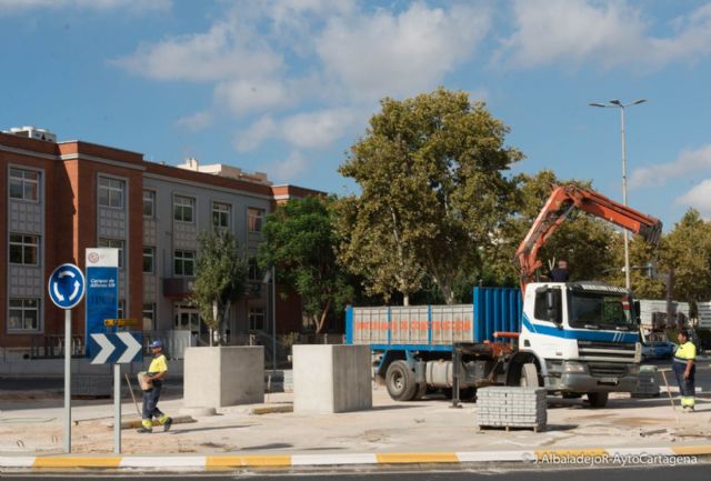 El Ayuntamiento acondiciona la rotonda de Capitanes Ripoll para instalar una réplica del Submarino Peral - 2, Foto 2