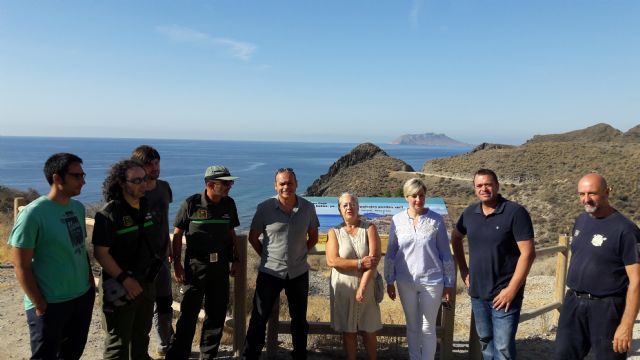 El Ayuntamiento y la CARM coordinan el diseño de nuevas medidas de mejora y conservación para el litoral lorquino - 1, Foto 1