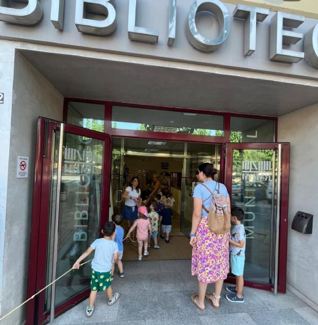 El Ayuntamiento fomenta la lectura en verano ampliando el plazo de préstamo de libros de la Red de Bibliotecas Municipales - 2, Foto 2
