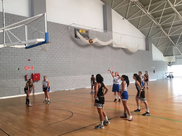 14 equipos de toda la Región disfrutan del III Torneo Ciudad de Lorca de Baloncesto - 4, Foto 4