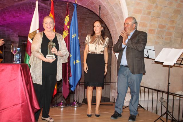 La actriz Concha Cuetos ya es Maestra del Vino de Bullas - 3, Foto 3