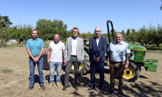Comienzan a triturar los restos de poda de los huertanos para reducir las quemas agrícolas dentro de la estrategia Aire Limpio - 3, Foto 3