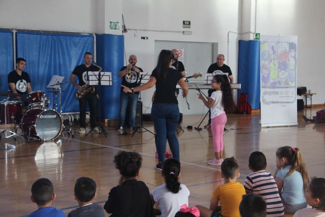 La Unión Musical y el festival Allegro acercan la música a los más pequeños en los centros escolares - 3, Foto 3