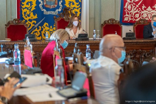 La alcaldesa apuesta por la negociación para evitar judicializar e incrementar los costes de los convenios urbanísticos fallidos por la suspensión del Plan General - 1, Foto 1