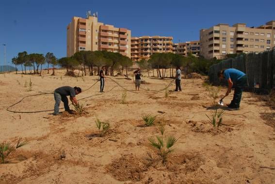 IU-verdes califica de vendetta contra los movimientos ecologistas el anuncio de la construcción sobre Monte Blanco en La Manga - 1, Foto 1