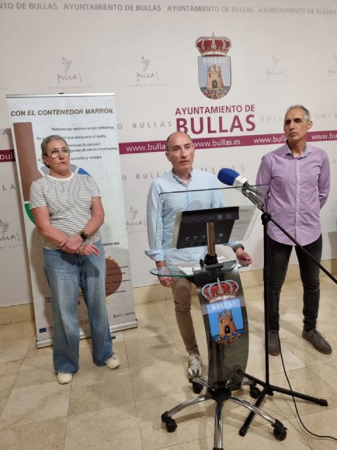 Bullas presenta el nuevo contenedor para residuos orgánicos y lanza la campaña Bullas, orgánicamente limpia - 2, Foto 2