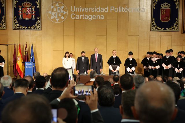El curso universitario, inaugurado por el Rey en la UPCT
