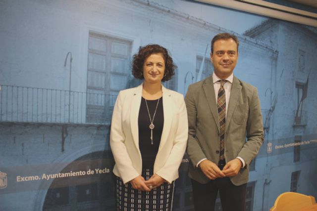 El Ayuntamiento de Yecla firma el convenio para - 1, Foto 1