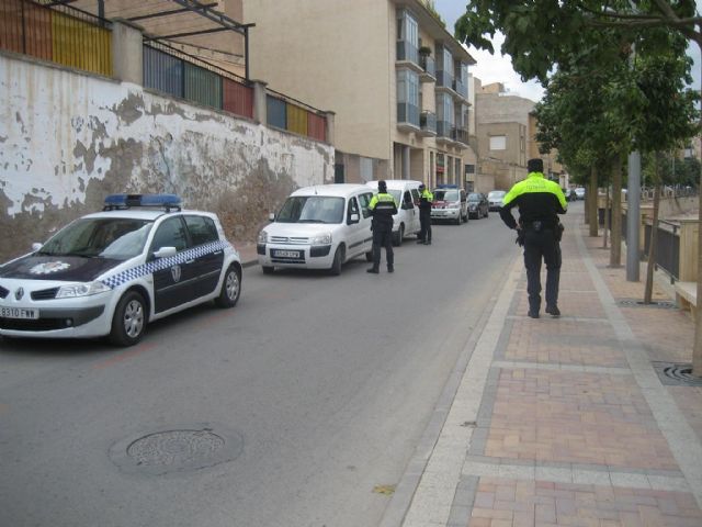 The Local Police of Totana joins the special campaign of the DGT traffic monitor vehicles labor transport, Foto 1