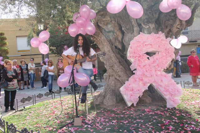 Multitudinaria marcha rosa contra el cáncer de mama - 3, Foto 3