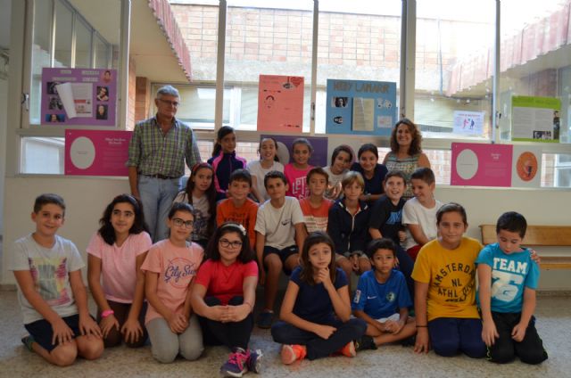 Los alumnos del colegio Virgen de Loreto descubren el papel de la mujer en la ciencia - 1, Foto 1