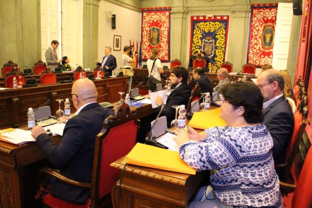 C´s  apoya la reducción de impuestos, tasas y precios públicos y se abstiene en la moción que pide la disolución del Imsel - 1, Foto 1