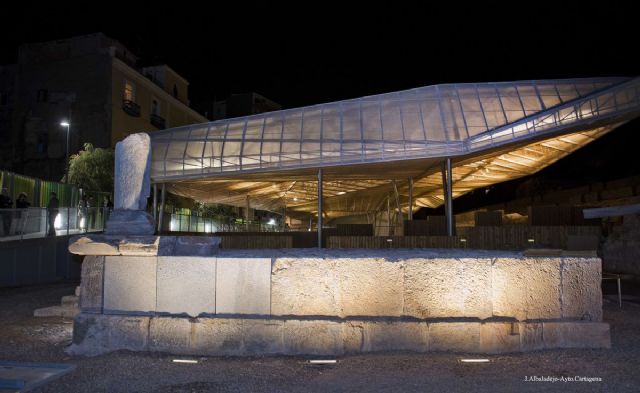 El Templo de Isis del barrio del Foro Romano estrenó iluminación este fin de semana - 3, Foto 3