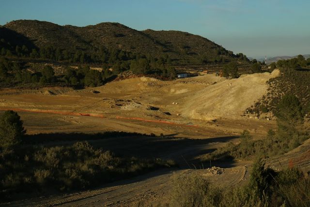 Ciudadanos pedirá explicaciones al Gobierno regional por no haber paralizado el vertedero de Cehegín - 1, Foto 1