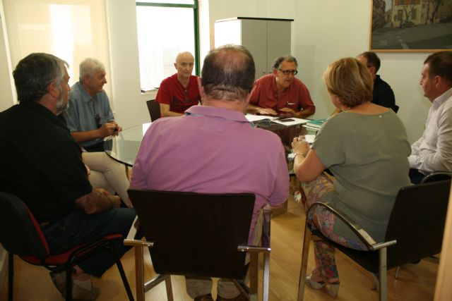 El Gobierno municipal se reúne con la Asociación de Taxistas de Totana para conocer las demandas y reivindicaciones del sector - 5, Foto 5