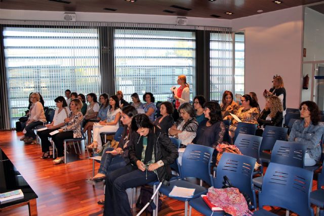 Alcantarilla acoge el Seminario de Impulso a la Coordinación Sociosanitaria en Violencia de Género, para profesionales de varios municipios de nuestra Región - 3, Foto 3