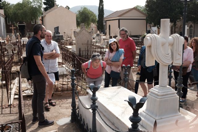 Las visitas culturales al cementerio de Mazarrón vuelven con motivo de Todos los Santos - 2, Foto 2