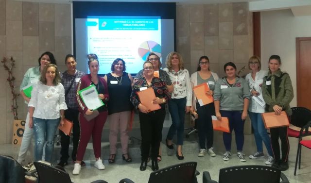 Servicios sociales imparte talleres de prevención del consumo de drogas dirigido a padres y madres - 1, Foto 1