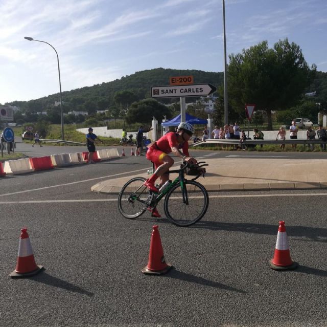 Un alumno de la Universidad de Murcia se proclama campeón de Europa de duatlón - 2, Foto 2