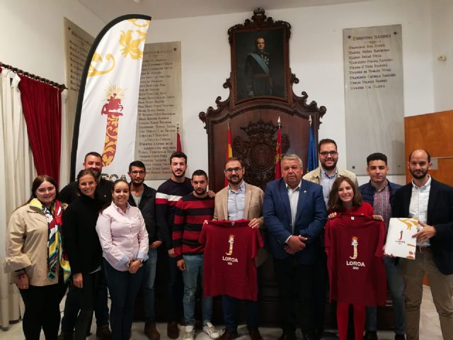 El Ayuntamiento de Lorca muestra su apoyo a la candidatura de la ciudad para ser sede del Encuentro Nacional de Jóvenes de Hermandades y Cofradías - 2, Foto 2