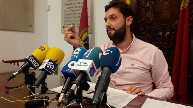 El PP exige que el actual gobierno local destine los 2,2 millones que tiene de margen para aprobar una bajada de impuestos general para todos los lorquinos - 1, Foto 1