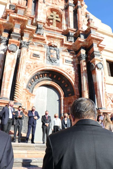 Termino mi visita a esta querida Diócesis a los pies de la Santa Cruz - 1, Foto 1