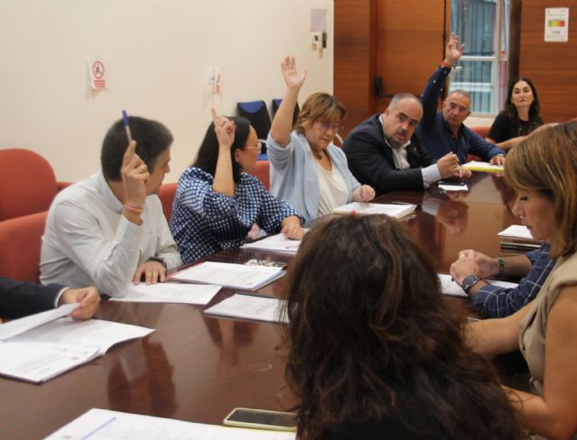 MC: PP y tránsfugas se niegan a dar explicaciones sobre la ocultación de información al Tribunal de Cuentas en el contrato de limpieza - 1, Foto 1