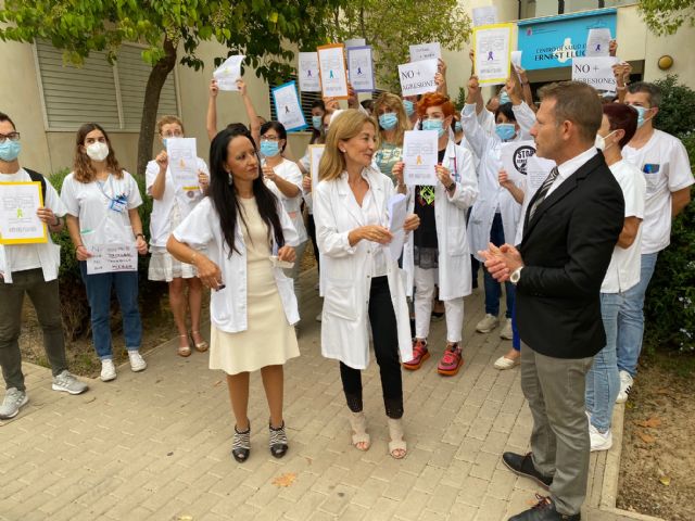 Profesionales de la Atención Primaria de Torre Pacheco se manifiestan en contra de la violencia en los Centros Sanitarios - 5, Foto 5