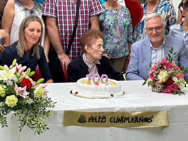 Carmen Fuentes Olmos, vecina de Torre Pacheco cumple 100 años - 2, Foto 2
