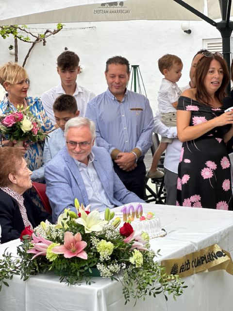 Carmen Fuentes Olmos, vecina de Torre Pacheco cumple 100 años - 3, Foto 3