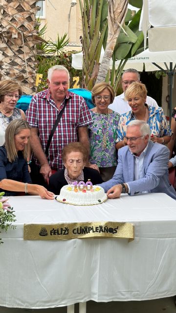 Carmen Fuentes Olmos, vecina de Torre Pacheco cumple 100 años - 4, Foto 4