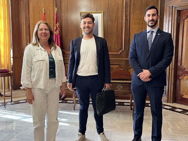 Visita institucional de la asociación Equipo Europa a la Asamblea Regional de Murcia - 1, Foto 1