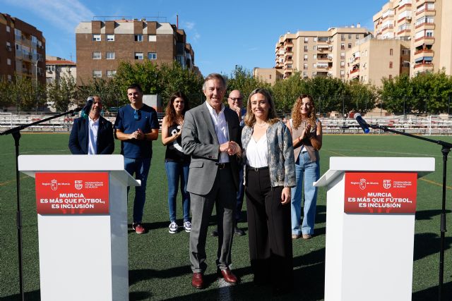 La Consejería de Política Social respalda el trabajo de la FFRM con la firma de un convenio - 1, Foto 1