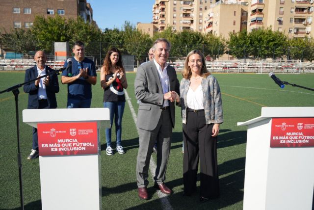La Comunidad y la Federación de Fútbol fomentan el deporte inclusivo entre las personas vulnerables y con discapacidad - 2, Foto 2