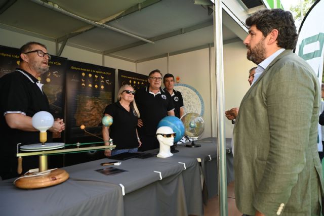 López Miras: La nueva Ley de Ciencia fomentará las vocaciones STEM y la pasión por investigar - 1, Foto 1